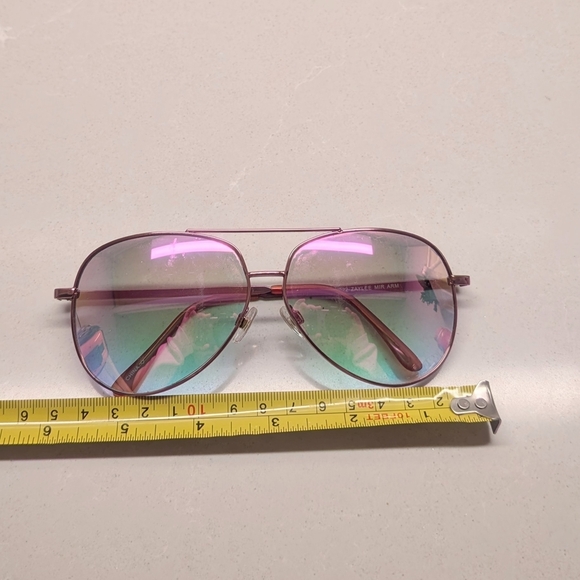 Ellure Floral Glasses Case With Sunglasses main image 9